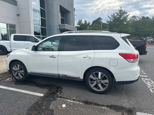 Used 2014 Nissan Pathfinder Platinum w/ Cargo Package FWD image 10
