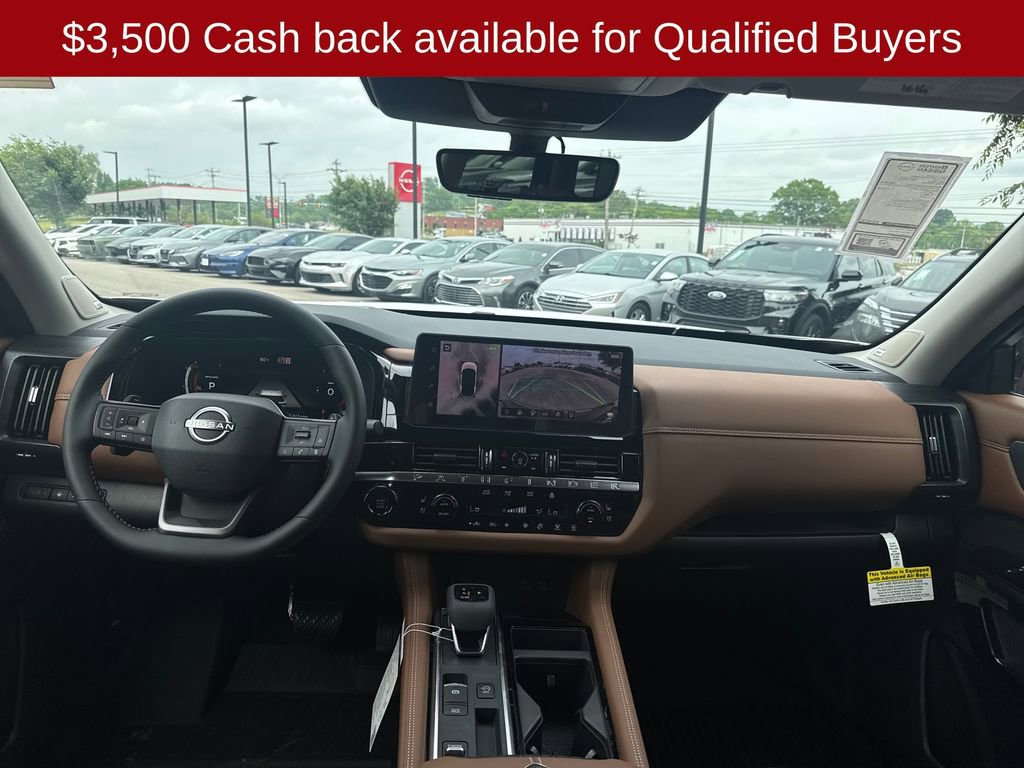 New 2026 Nissan Pathfinder Platinum FWD image 22