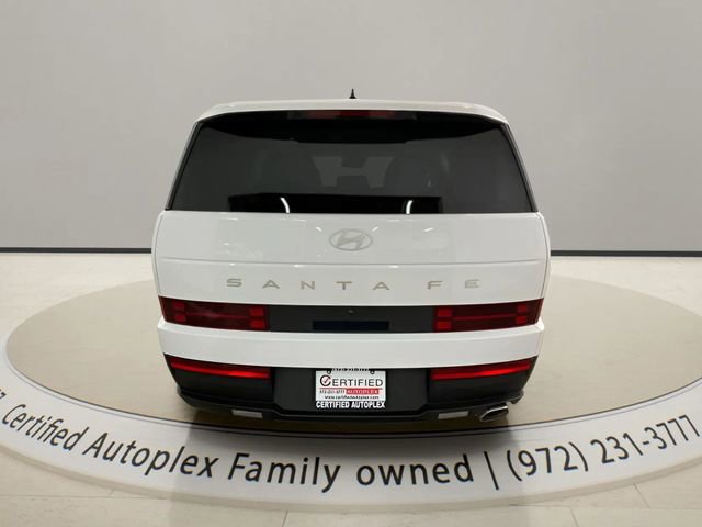 Used 2026 Hyundai Santa Fe SE FWD image 3