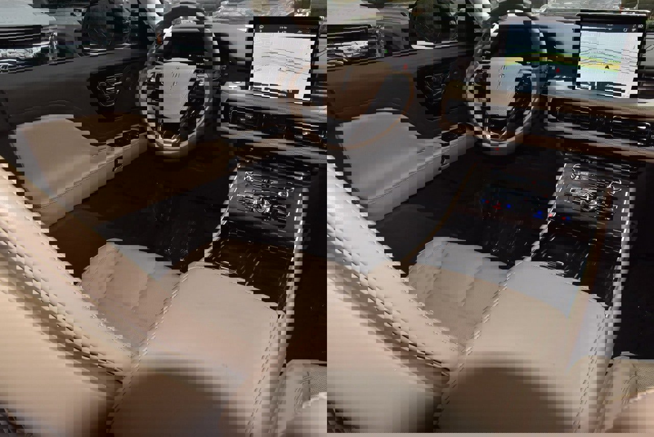 Certified 2023 Lincoln Aviator Reserve w/ Elements Package Plus image 16