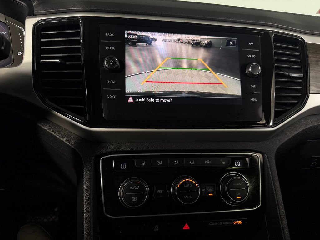 Used 2023 Volkswagen Atlas SE w/ Black Wheel Package FWD image 19