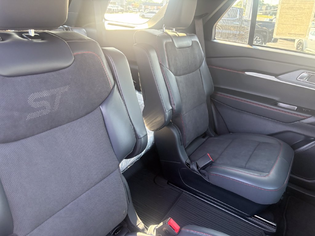 New 2026 Ford Explorer ST w/ Sun And Sound Package AWD/4WD image 21
