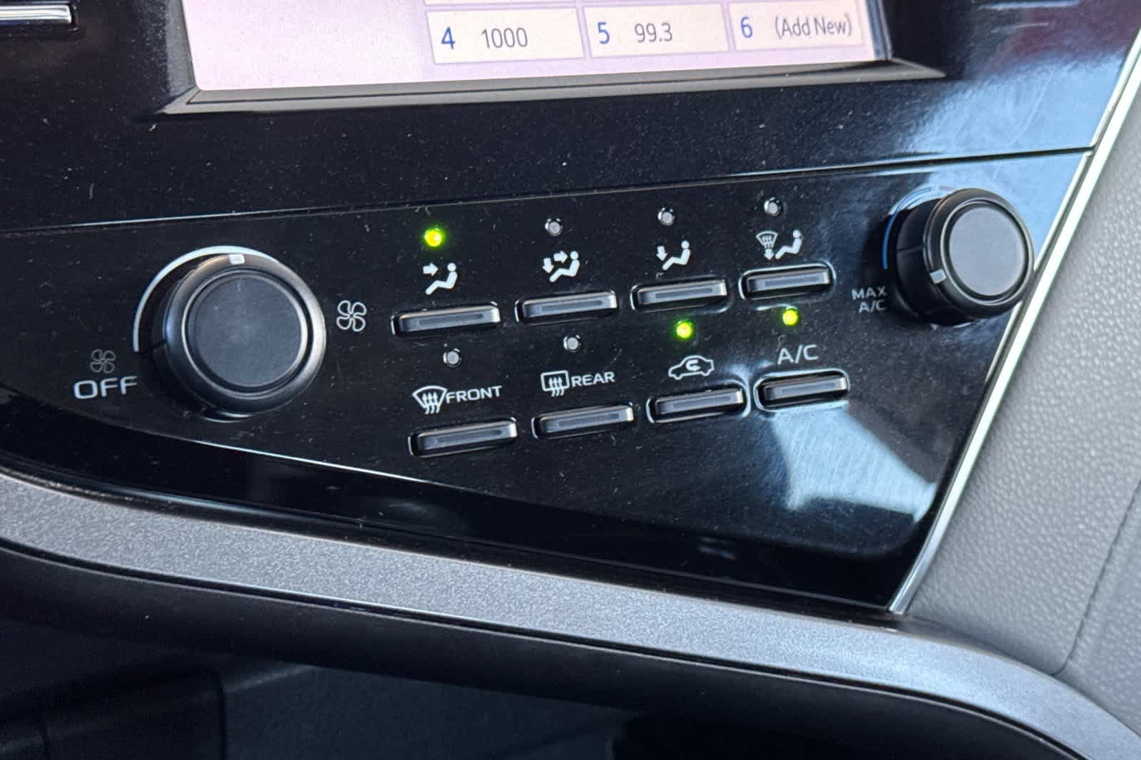Used 2018 Toyota Camry LE FWD image 20