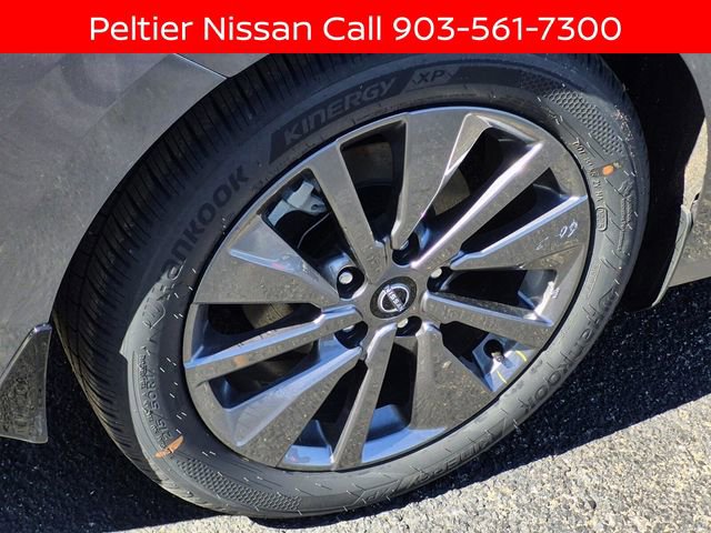 New 2026 Nissan Sentra SL w/ Floor Mat Package FWD image 5