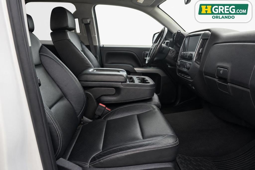 Used 2018 Chevrolet Silverado 1500 LT AWD/4WD image 11