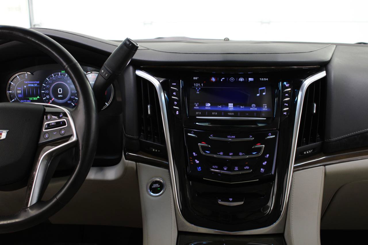 Used 2019 Cadillac Escalade ESV Premium Luxury AWD/4WD image 58