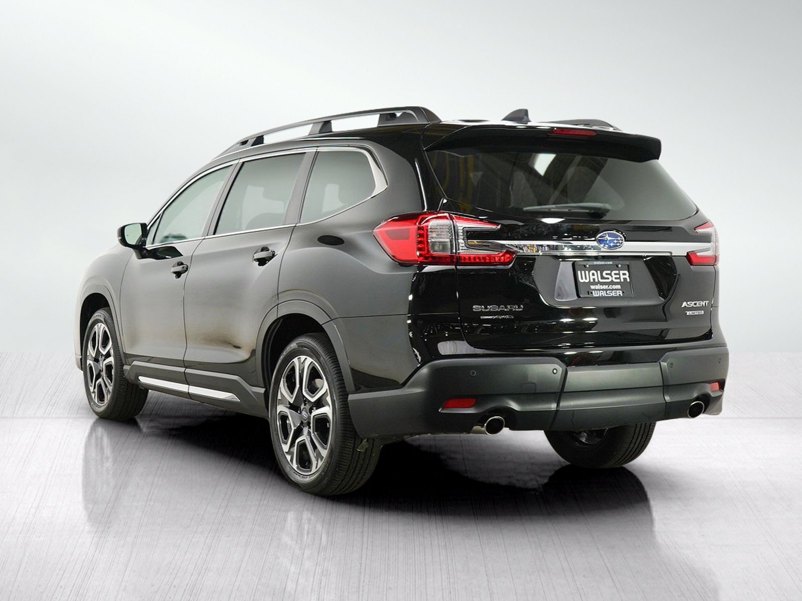 Certified 2026 Subaru Ascent Limited AWD/4WD image 3