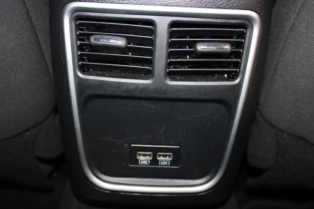 Used 2022 Dodge Charger SXT RWD image 27