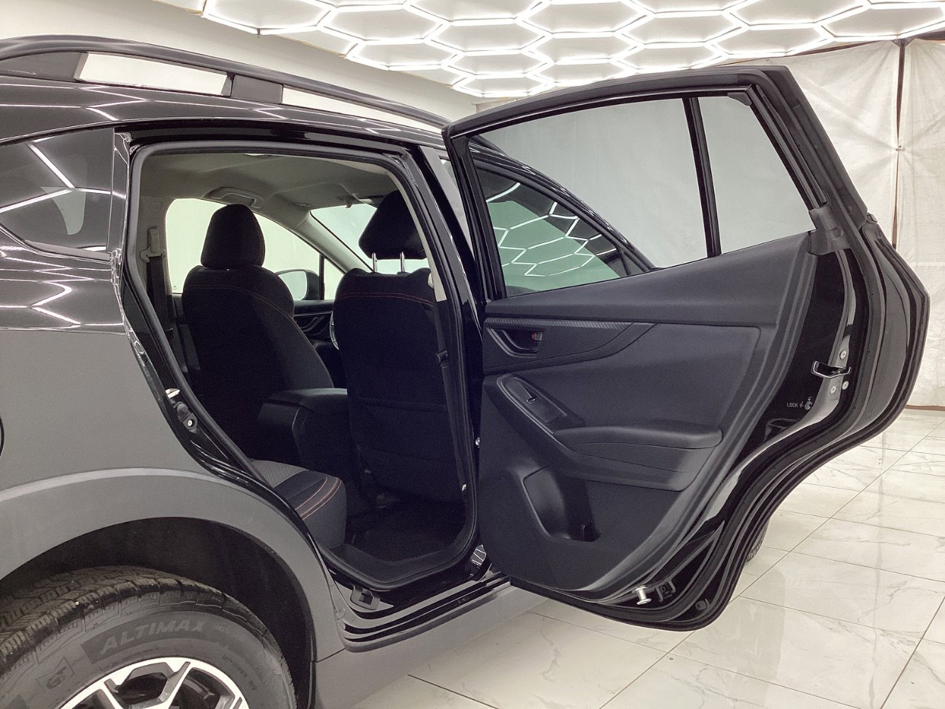 Used 2019 Subaru Crosstrek 2.0i Premium image 23