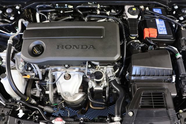 Used 2025 Honda Civic Sport image 23