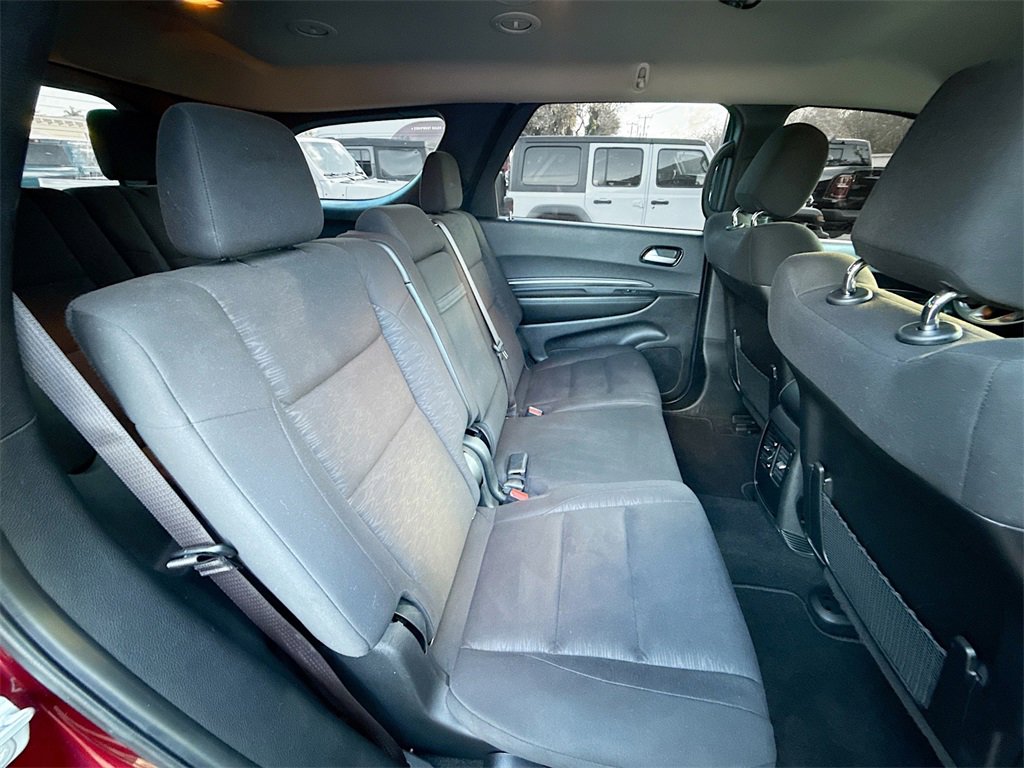 Used 2021 Dodge Durango SXT image 31