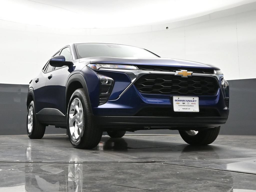Certified 2024 Chevrolet Trax LS w/ LS Convenience Package FWD image 30