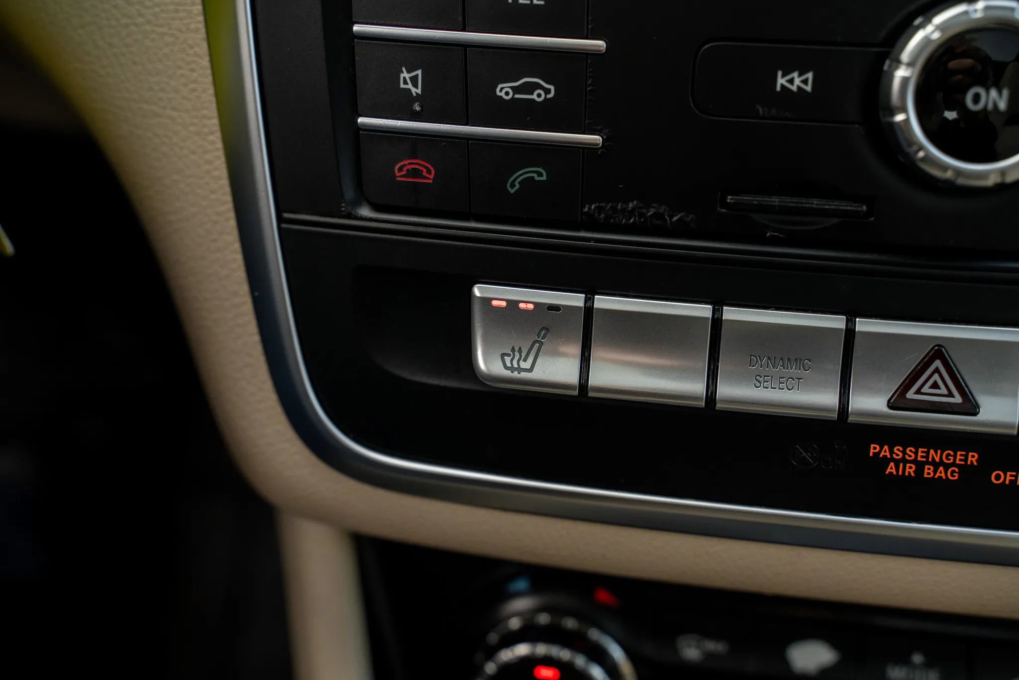 Used 2018 Mercedes-Benz CLA 250 4MATIC image 25