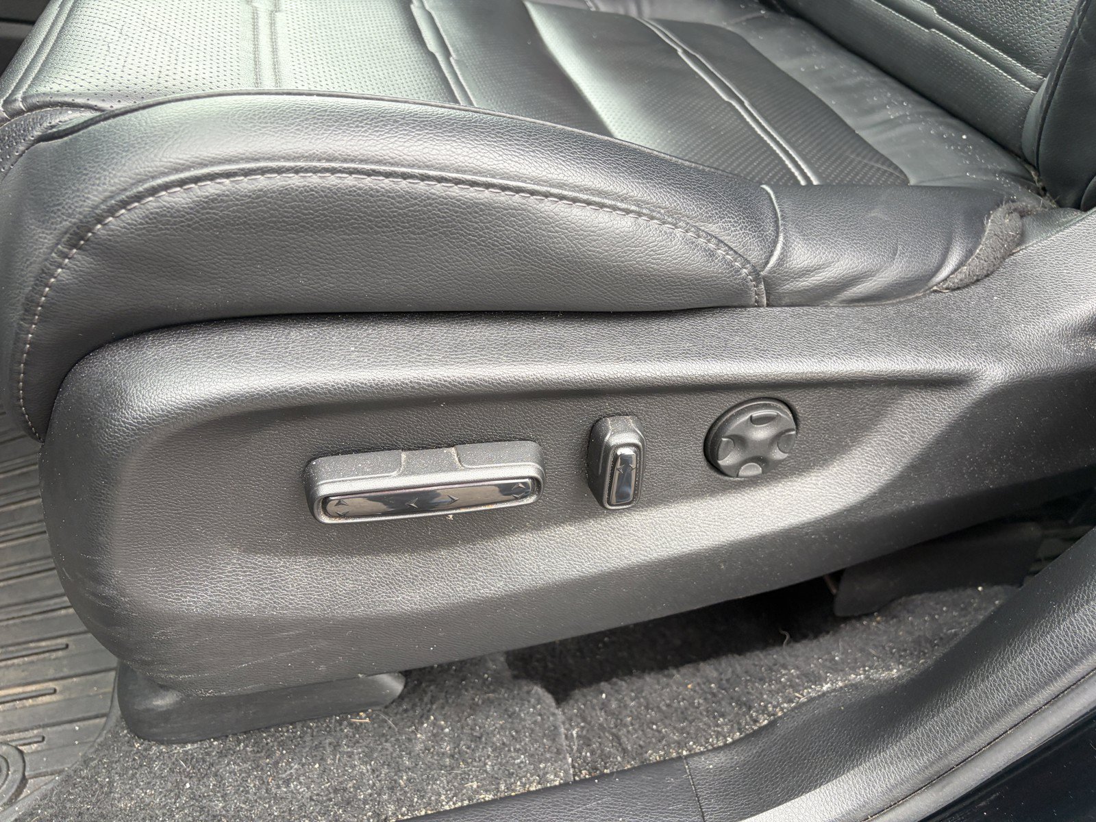 Used 2021 Honda CR-V Touring image 13