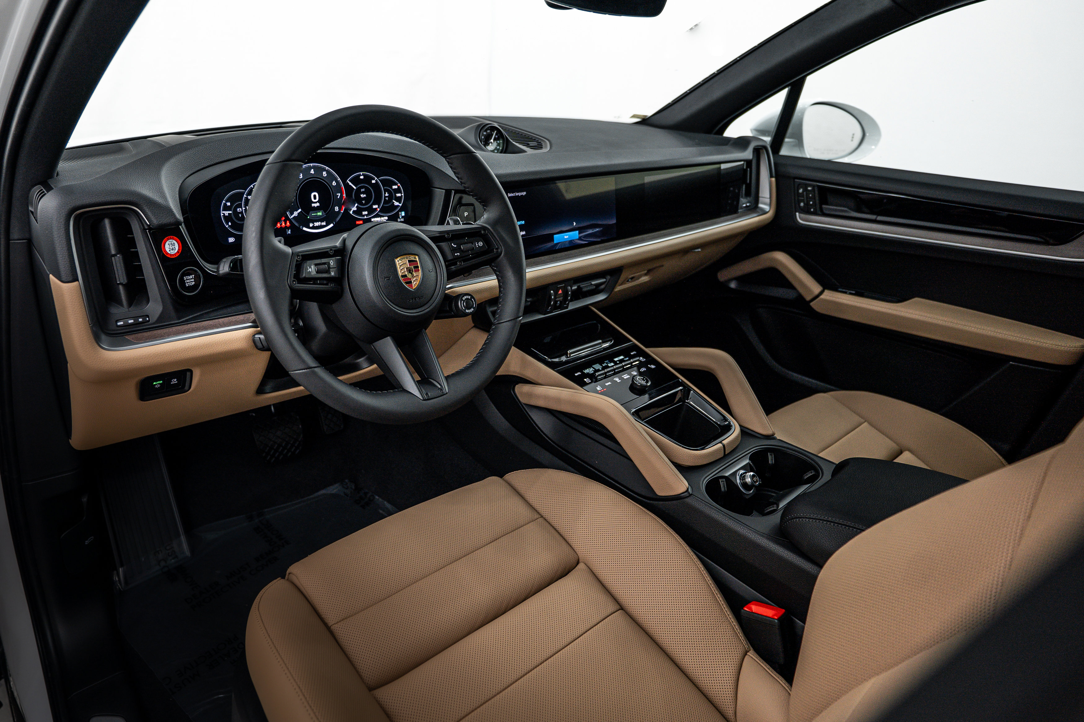 Certified 2026 Porsche Cayenne E-Hybrid image 4