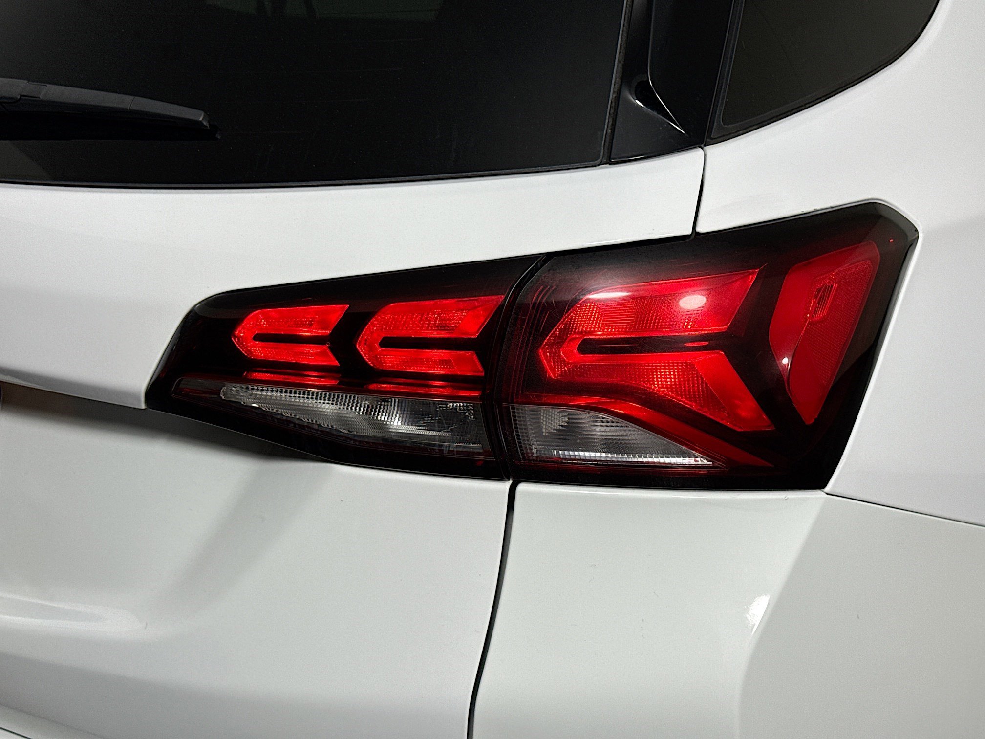 Used 2022 Chevrolet Equinox LT w/ Driver Convenience Package image 34