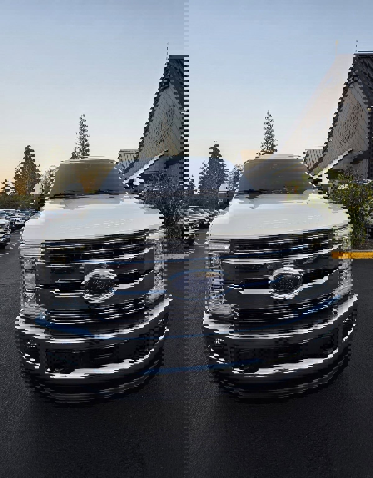 Used 2019 Ford F350 Lariat w/ Lariat Ultimate Package image 8