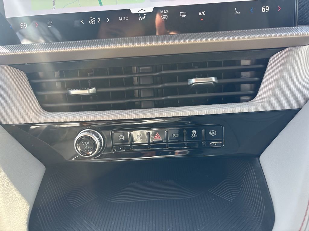 New 2026 Ford Explorer Active w/ Active Comfort Package image 34