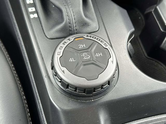 Used 2025 Ford Bronco Outer Banks image 21