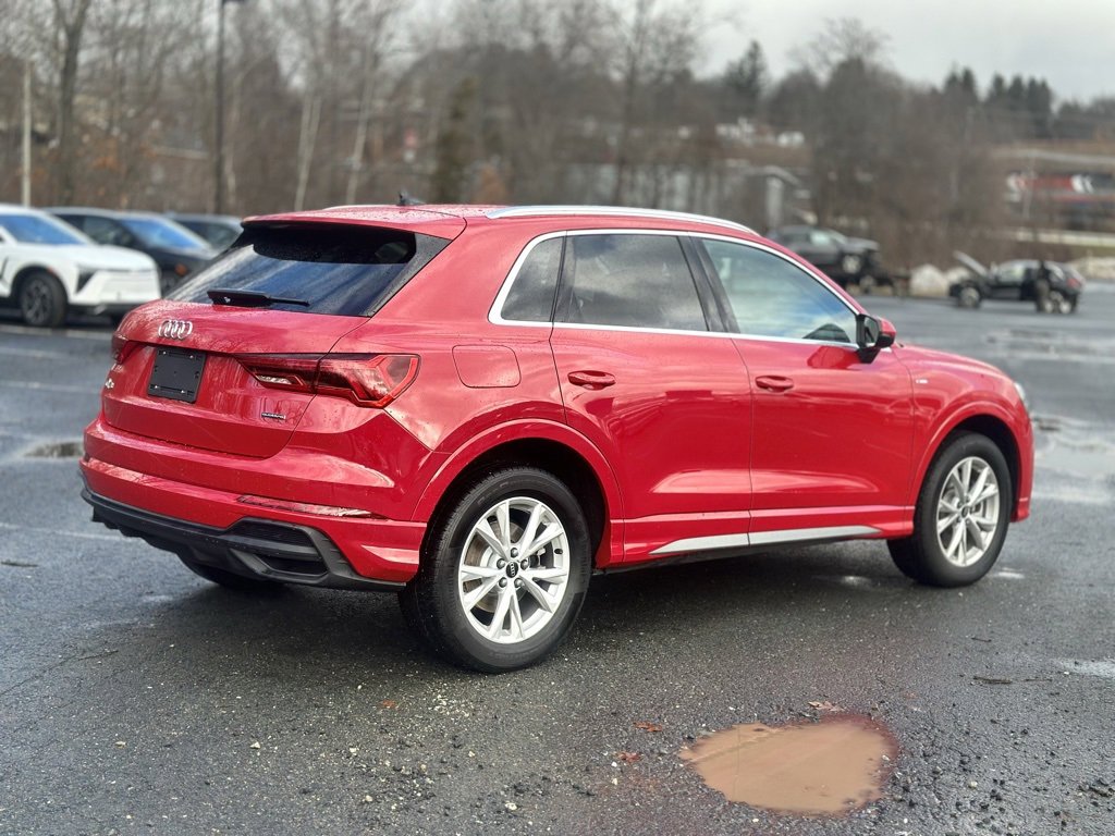 Used 2024 Audi Q3 2.0T Premium Plus w/ Premium Plus Package image 6