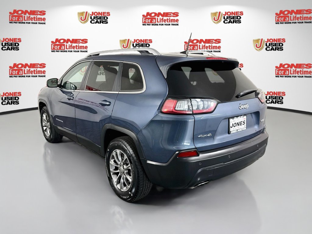 Used 2019 Jeep Cherokee Latitude Plus w/ Comfort/Convenience Group AWD/4WD image 2