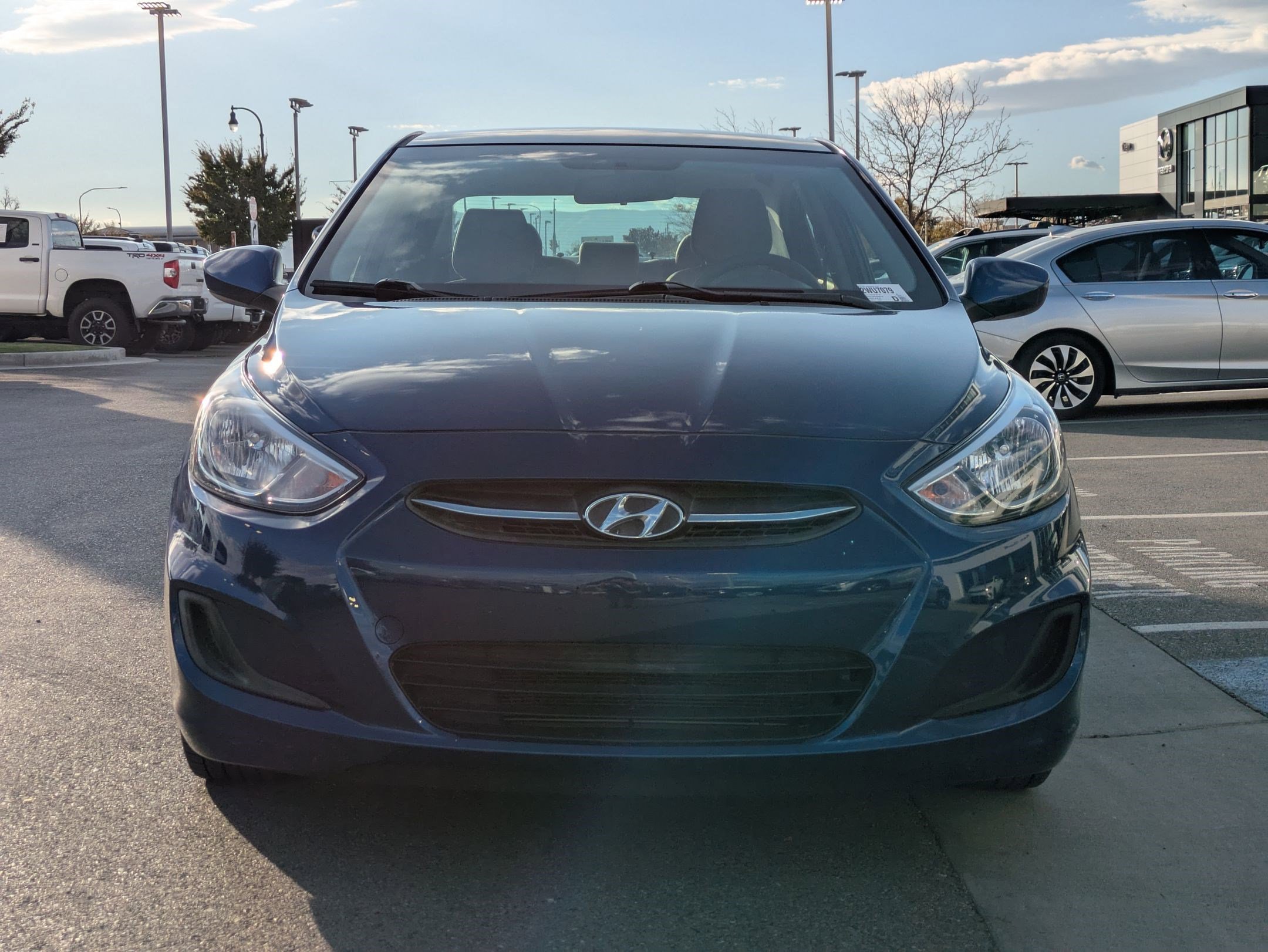 Used 2017 Hyundai Accent Value Edition image 11