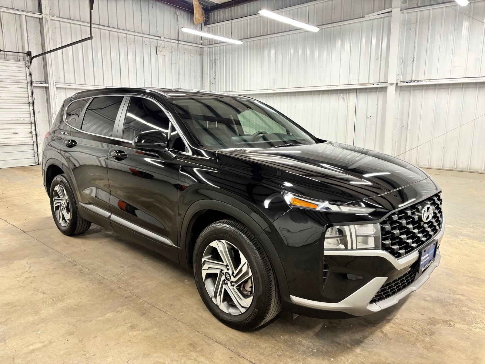 Certified 2023 Hyundai Santa Fe SE FWD image 1