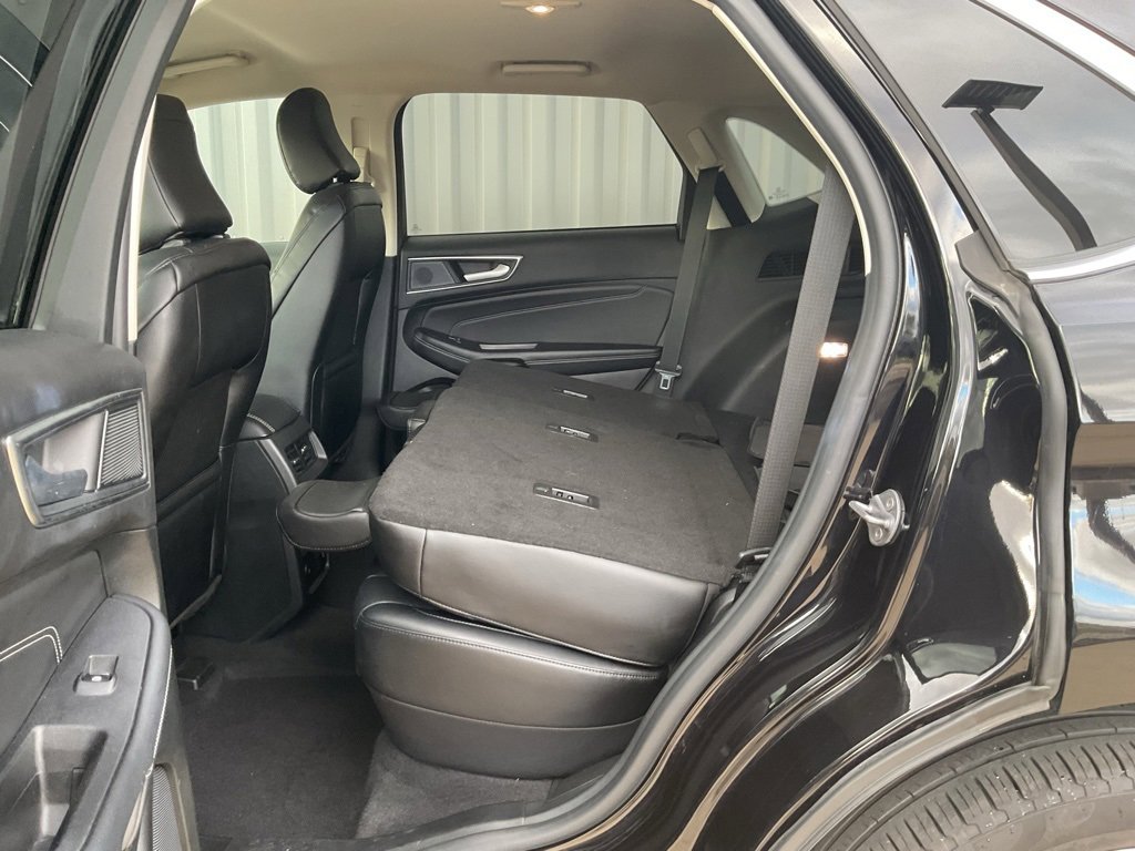 Used 2024 Ford Edge Titanium w/ Equipment Group 301A image 20