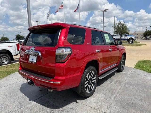 Used 2024 Toyota 4Runner Limited AWD/4WD image 6
