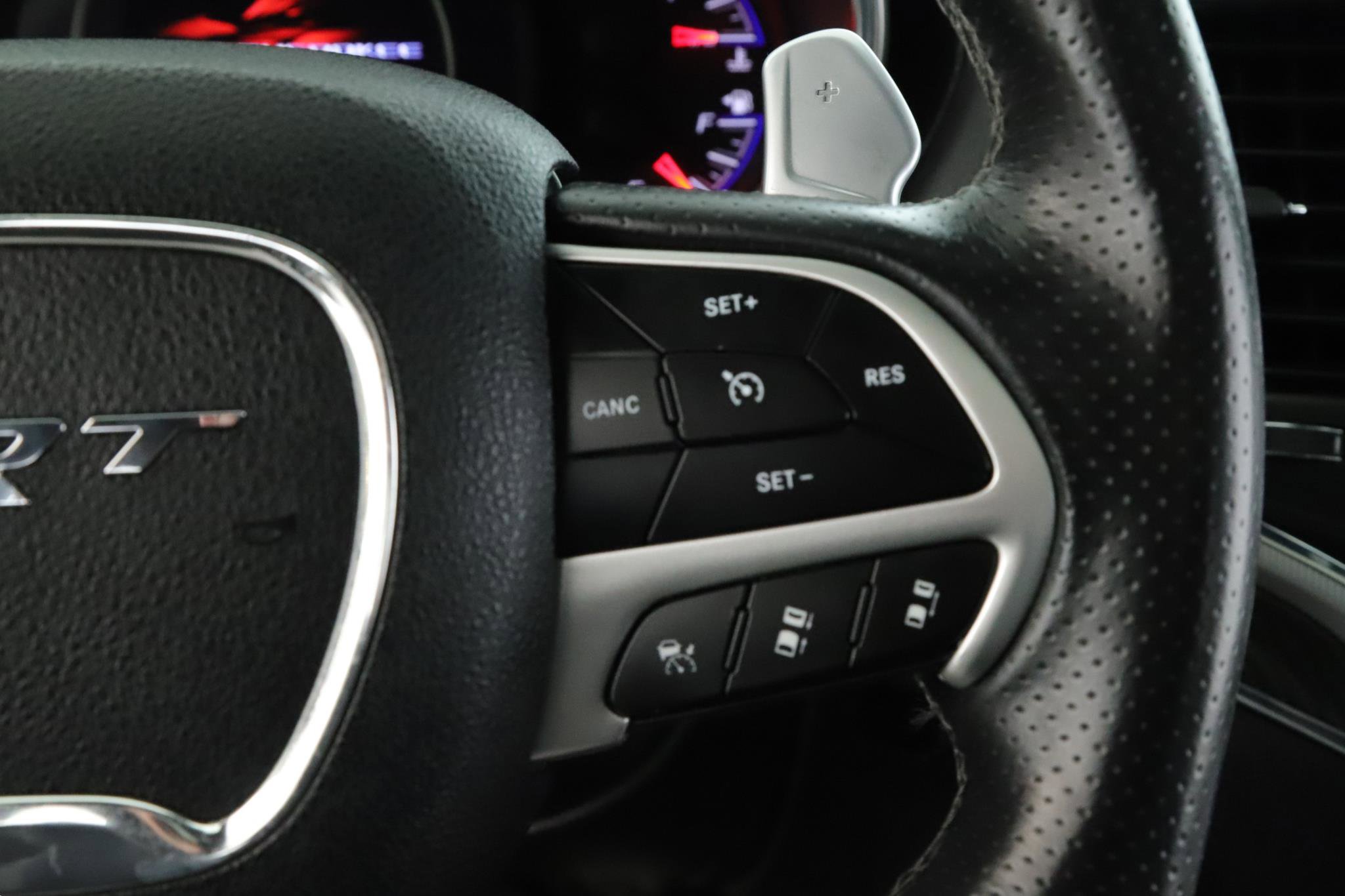 Used 2018 Jeep Grand Cherokee SRT image 10