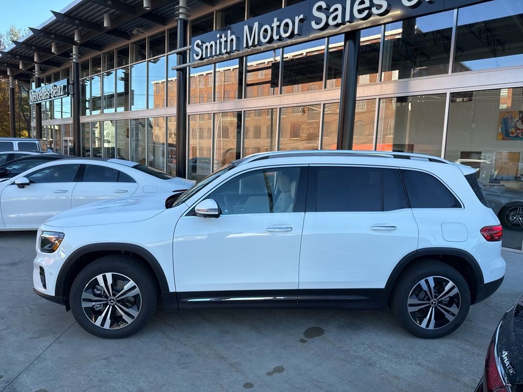 New 2026 Mercedes-Benz GLB 250 4MATIC image 5