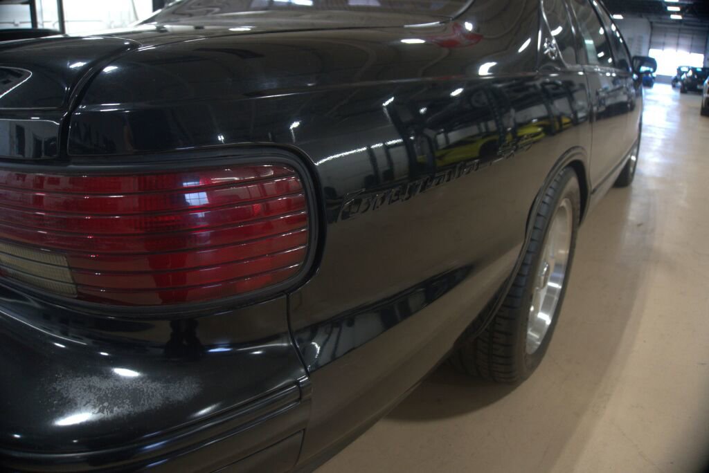 Used 1994 Chevrolet Impala SS image 25