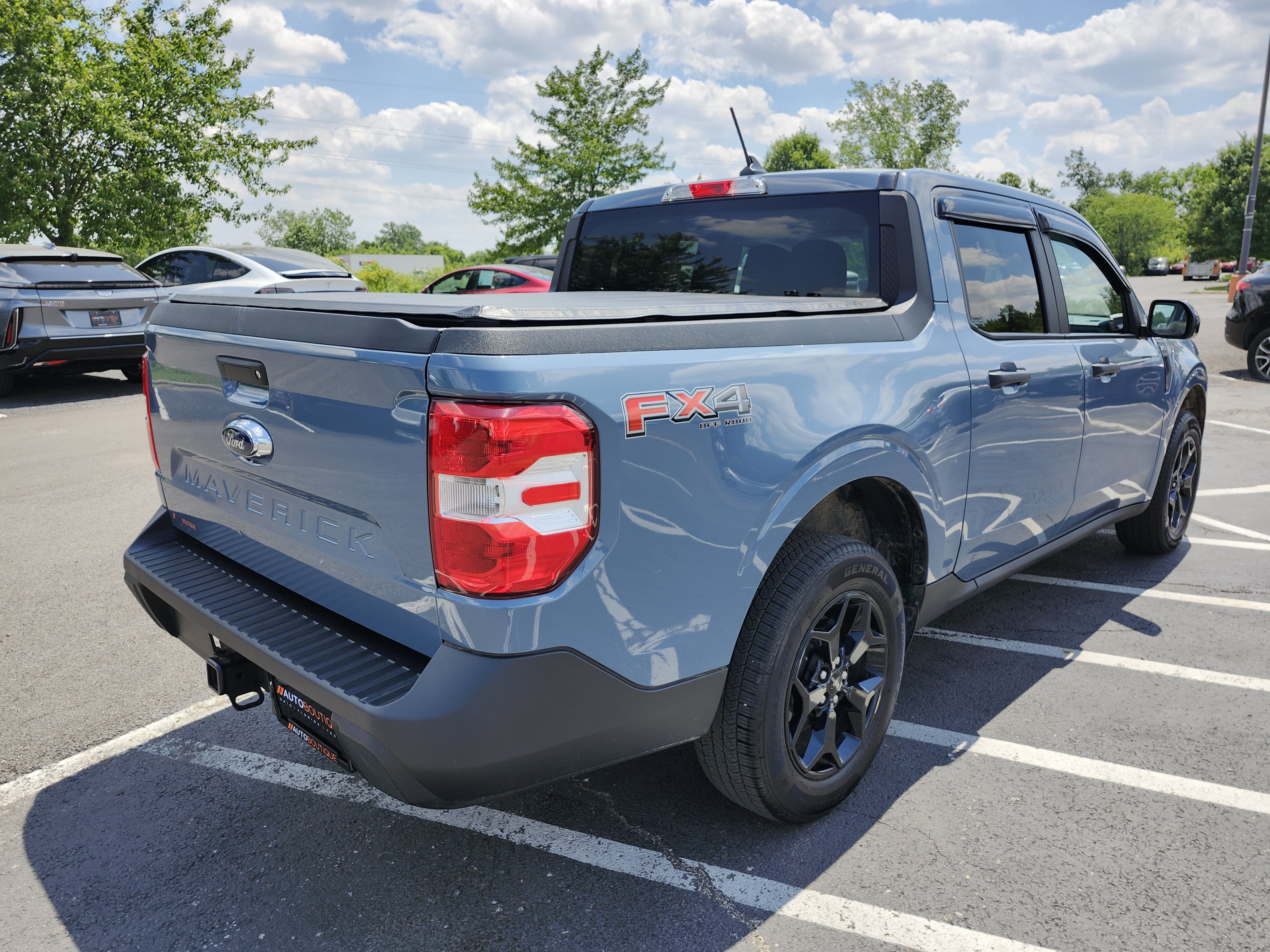 Used 2024 Ford Maverick XLT w/ XLT Luxury Package AWD/4WD image 15