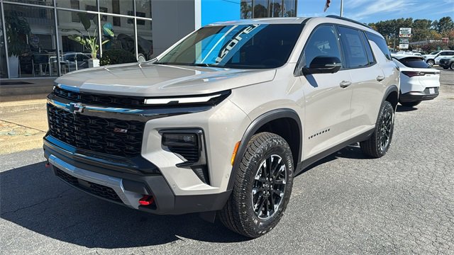 New 2026 Chevrolet Traverse Z71 image 1