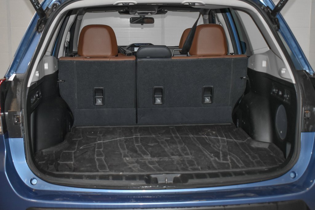 Used 2022 Subaru Forester Touring image 26
