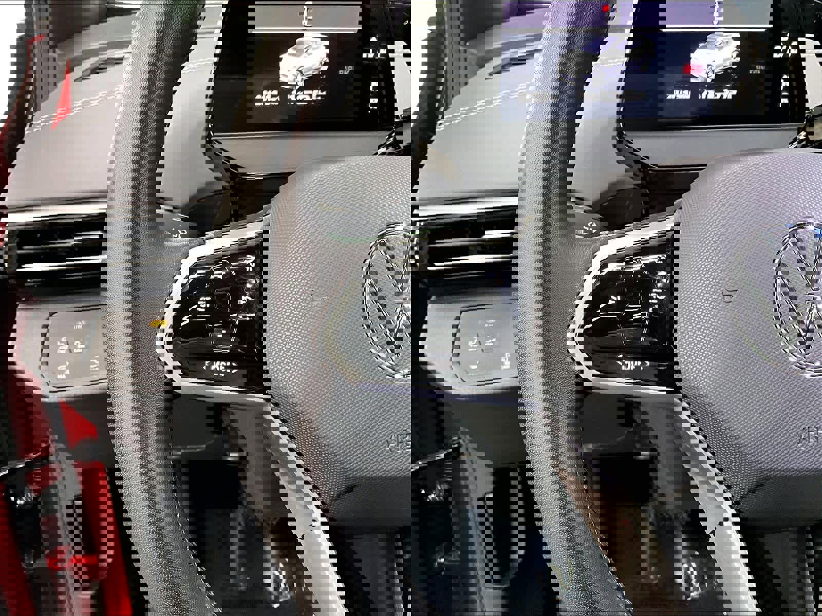 Used 2023 Volkswagen ID.4 Pro S Plus image 21