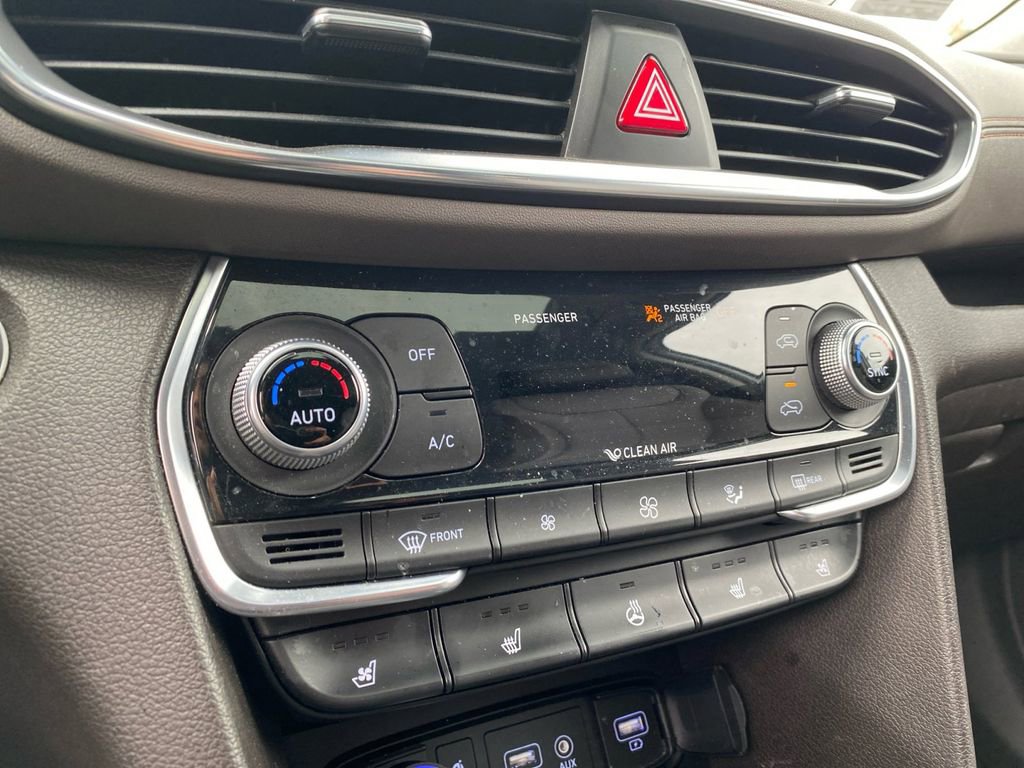 Used 2019 Hyundai Santa Fe FWD image 21
