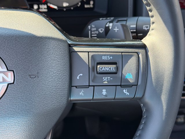 Certified 2026 Nissan Rogue Platinum w/ Tech Package AWD/4WD image 17