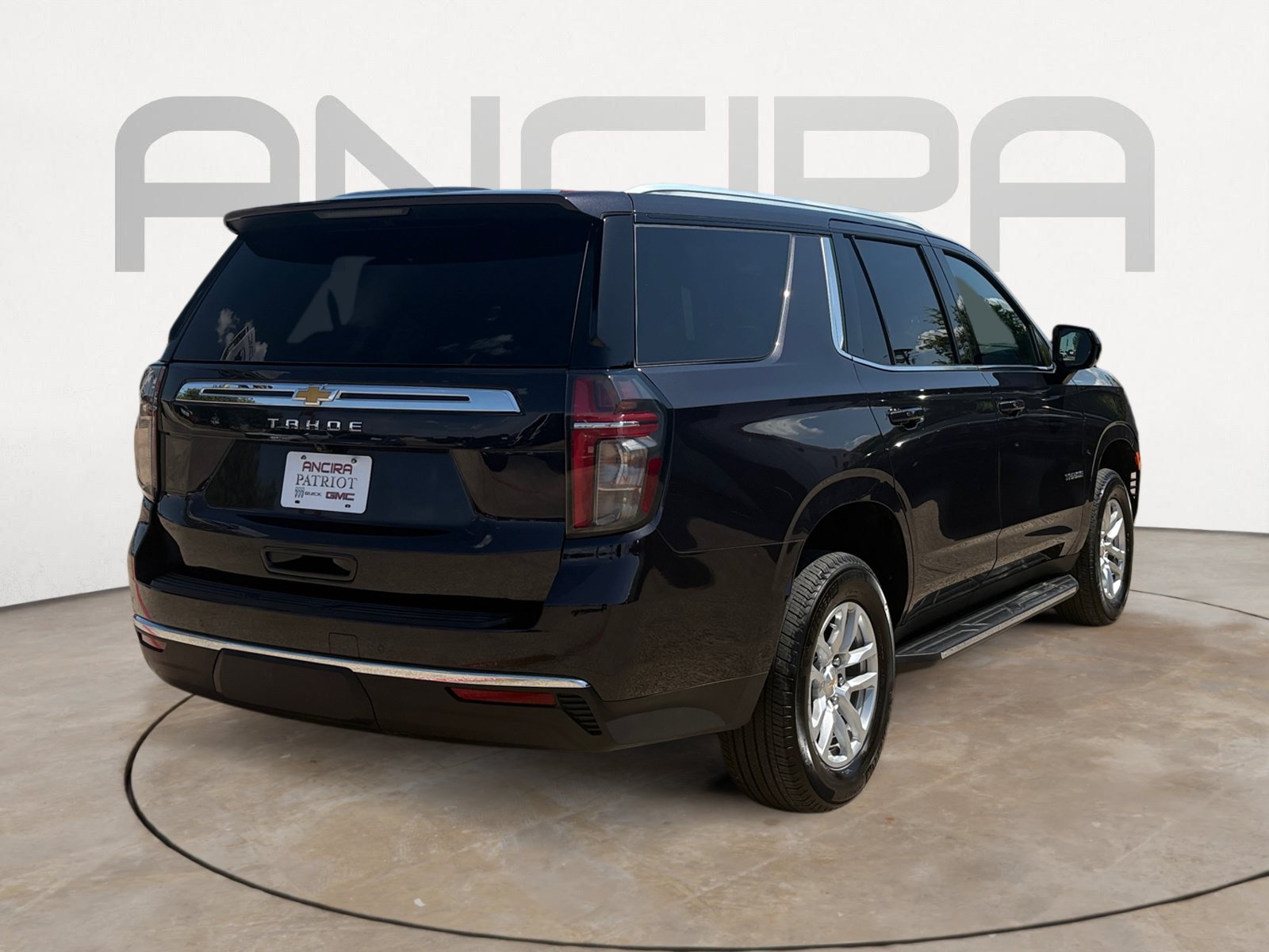 Used 2024 Chevrolet Tahoe LS w/ Driver Alert Package RWD image 10