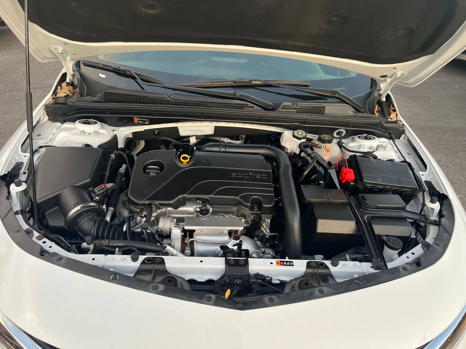 Used 2024 Chevrolet Malibu LT image 32