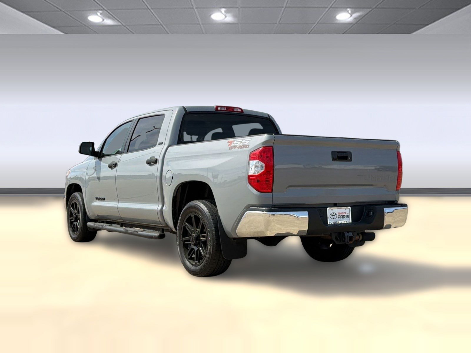 Used 2019 Toyota Tundra SR5 w/ SR5 Upgrade Package image 3