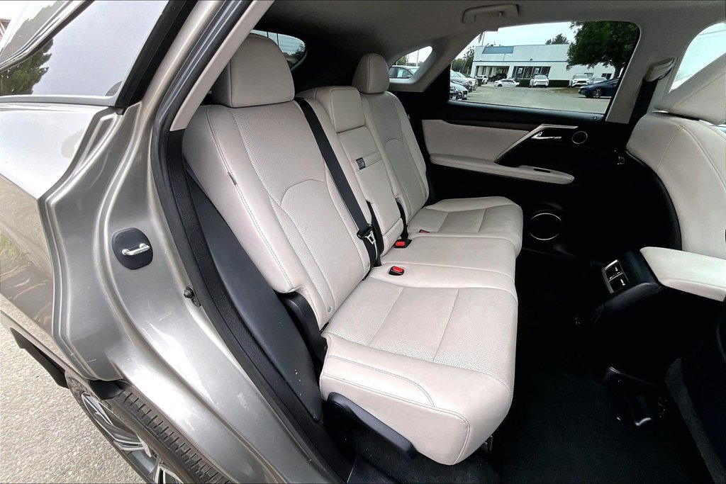 Used 2020 Lexus RX 450h AWD w/ Premium Package image 25