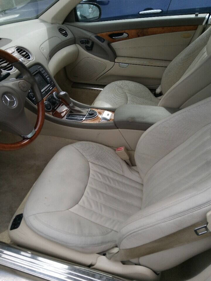 Used 2012 Mercedes-Benz SL 550 image 13