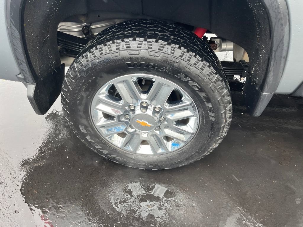 Used 2024 Chevrolet Silverado 2500 High Country w/ High Country Premium Package image 33