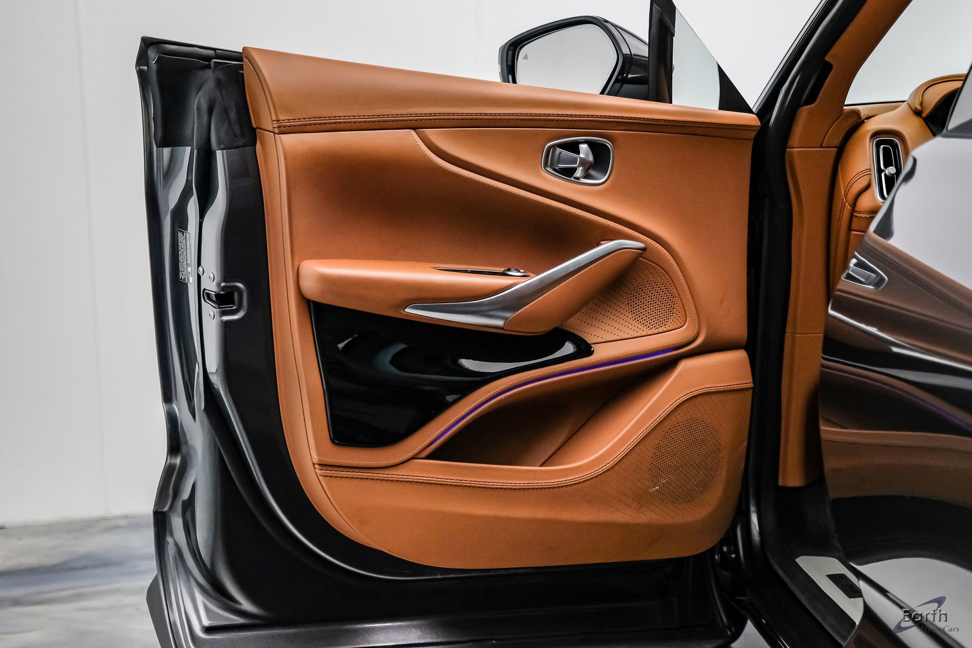 Used 2023 Aston Martin DBX 707 image 92