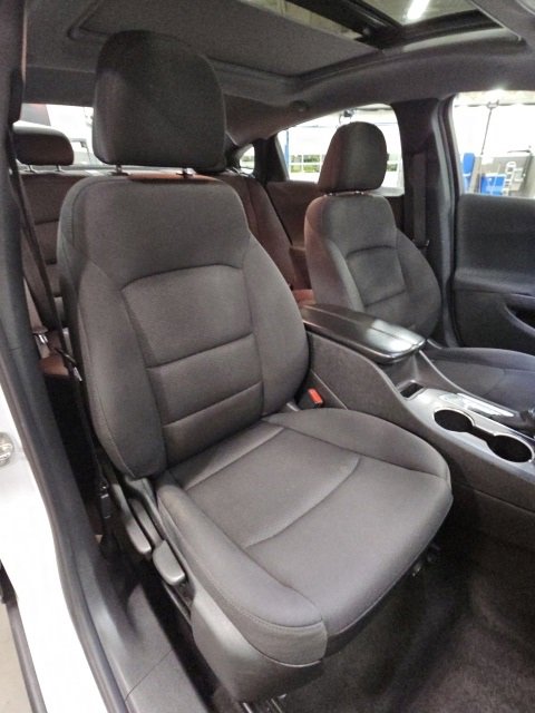 Used 2021 Chevrolet Malibu LT image 39