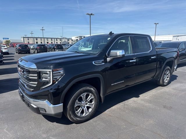Used 2025 GMC Sierra 1500 SLT image 7