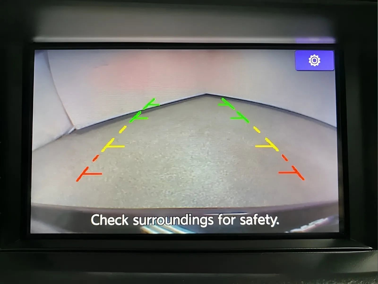 Used 2018 INFINITI QX30 FWD image 20