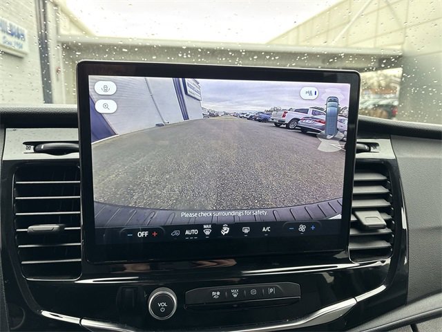 Used 2023 Ford Transit 350 XLT image 23