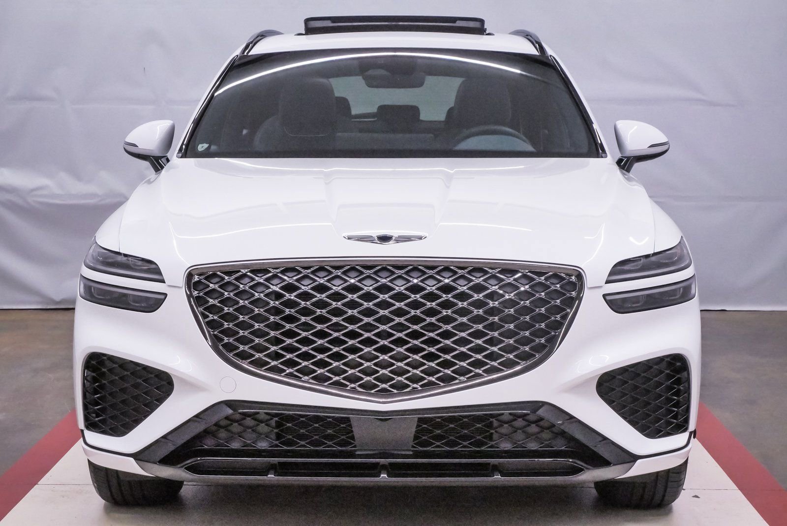 Certified 2025 Genesis GV70 3.5T Sport image 4